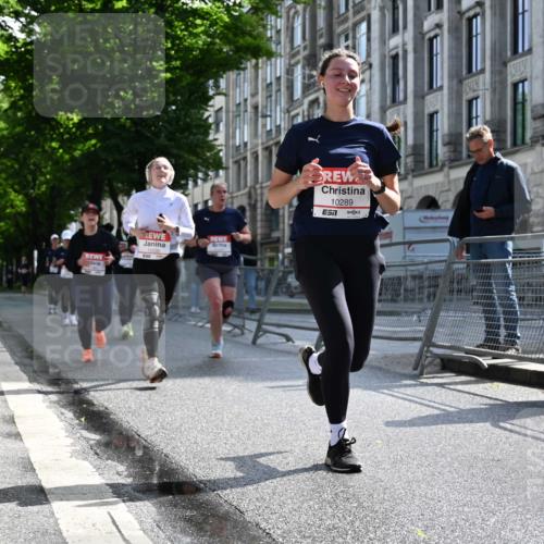 14.06.2026 - REWE Women's Run J. Mangold http://msf.ph/oto/9755240 14.06.2026 10:15:57 Ziel 10143, 10200, 10289, 10658, 11061, 11085, 11227, 11490 meine-sportfotos.de