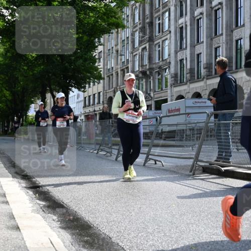 14.06.2026 - REWE Women's Run J. Mangold http://msf.ph/oto/9755275 14.06.2026 10:16:00 Ziel 10200, 10289, 10658, 11061, 11222, 11227, 11490 meine-sportfotos.de