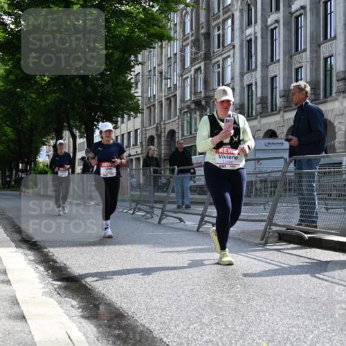 14.06.2026 - REWE Women's Run J. Mangold http://msf.ph/oto/9755284 14.06.2026 10:16:00 Ziel 10200, 10289, 10658, 11061, 11222, 11227, 11490 meine-sportfotos.de
