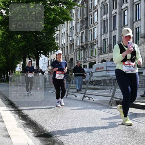 14.06.2026 - REWE Women's Run J. Mangold http://msf.ph/oto/9755291 14.06.2026 10:16:01 Ziel 10200, 10289, 10658, 11061, 11222, 11227, 11490 meine-sportfotos.de