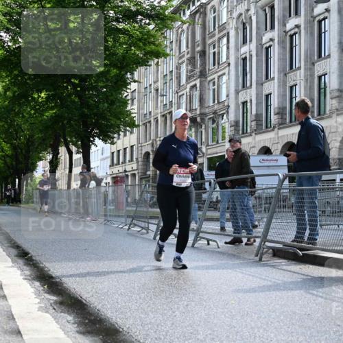 14.06.2026 - REWE Women's Run J. Mangold http://msf.ph/oto/9755301 14.06.2026 10:16:04 Ziel 10658, 11222, 11227, 11490 meine-sportfotos.de
