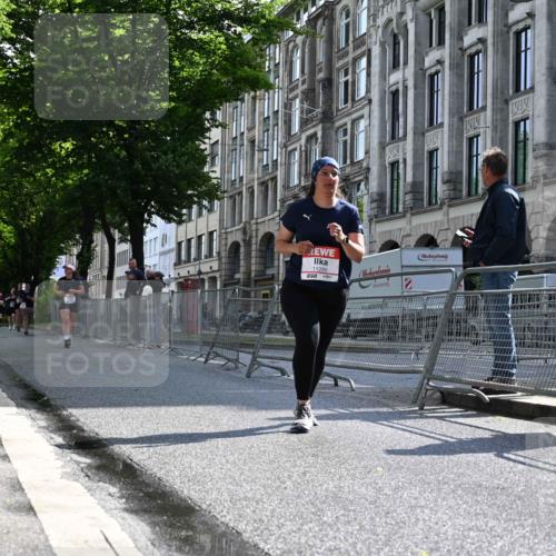 14.06.2026 - REWE Women's Run J. Mangold http://msf.ph/oto/9755308 14.06.2026 10:16:39 Ziel 11299 meine-sportfotos.de