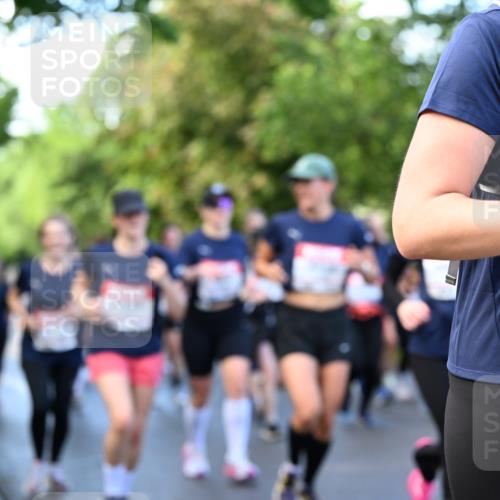 14.06.2026 - REWE Women's Run Dr. Thomas Lammeyer http://msf.ph/oto/9755326 14.06.2026 09:18:50 Laufen 20, 100 meine-sportfotos.de