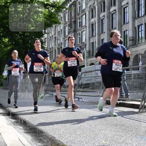 14.06.2026 - REWE Women's Run J. Mangold http://msf.ph/oto/9755355 14.06.2026 10:16:56 Ziel 10035, 10216, 10863, 10957, 10990, 11000, 11088, 11226, 11400 meine-sportfotos.de