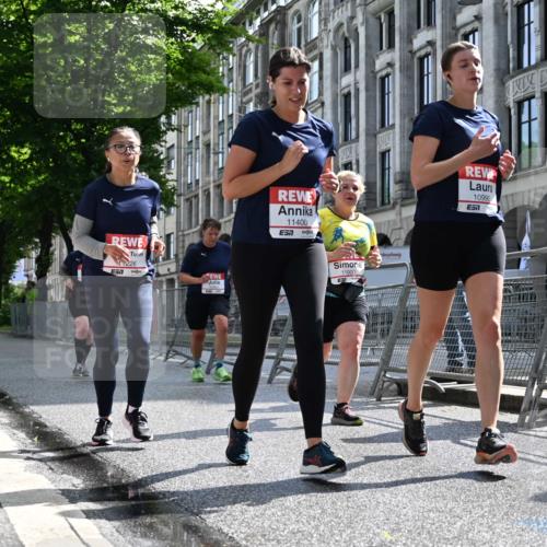 14.06.2026 - REWE Women's Run J. Mangold http://msf.ph/oto/9755366 14.06.2026 10:16:57 Ziel 10035, 10216, 10863, 10957, 10990, 11000, 11088, 11226, 11400 meine-sportfotos.de