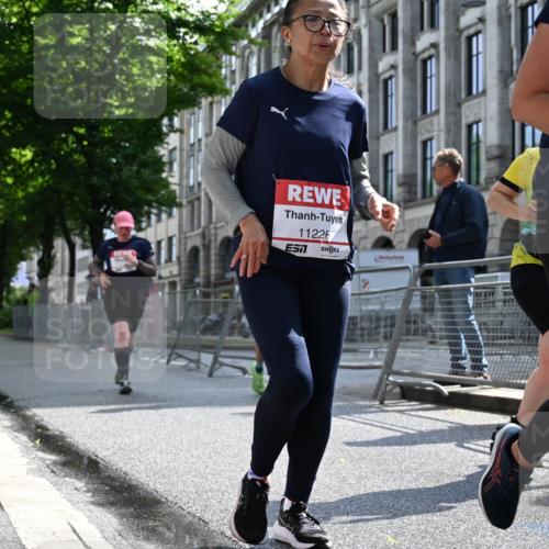 14.06.2026 - REWE Women's Run J. Mangold http://msf.ph/oto/9755375 14.06.2026 10:16:58 Ziel 10035, 10216, 10863, 10957, 10990, 11000, 11088, 11226, 11400 meine-sportfotos.de