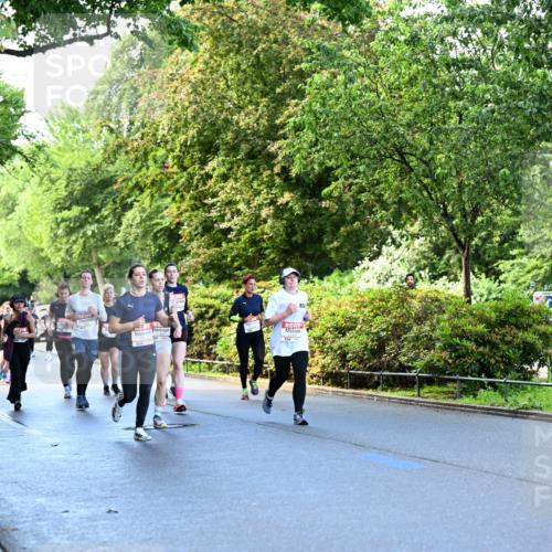 14.06.2026 - REWE Women's Run Dr. Thomas Lammeyer http://msf.ph/oto/9755402 14.06.2026 09:18:56 Laufen 149, 42, 10121 meine-sportfotos.de
