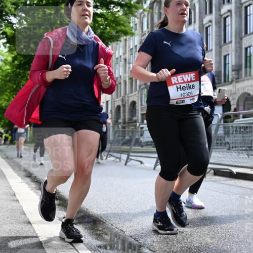 14.06.2026 - REWE Women's Run J. Mangold http://msf.ph/oto/9755410 14.06.2026 10:17:24 Ziel 10270, 10316, 10615, 10797, 10807, 10877 meine-sportfotos.de