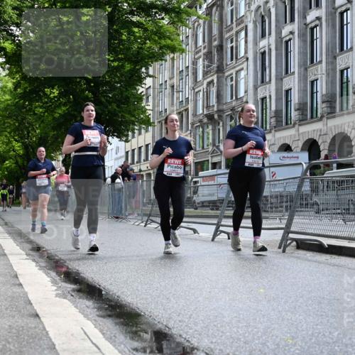 14.06.2026 - REWE Women's Run J. Mangold http://msf.ph/oto/9755419 14.06.2026 10:17:26 Ziel 10270, 10316, 10615, 10797, 10807, 10877, 10941 meine-sportfotos.de