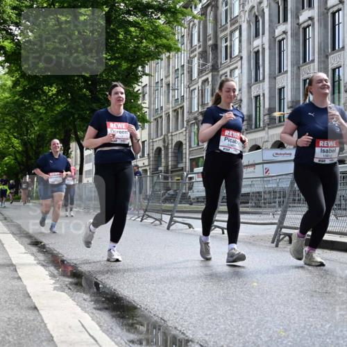 14.06.2026 - REWE Women's Run J. Mangold http://msf.ph/oto/9755426 14.06.2026 10:17:27 Ziel 10270, 10316, 10615, 10797, 10807, 10877, 10941 meine-sportfotos.de