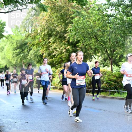 14.06.2026 - REWE Women's Run Dr. Thomas Lammeyer http://msf.ph/oto/9755441 14.06.2026 09:18:58 Laufen 10454 meine-sportfotos.de
