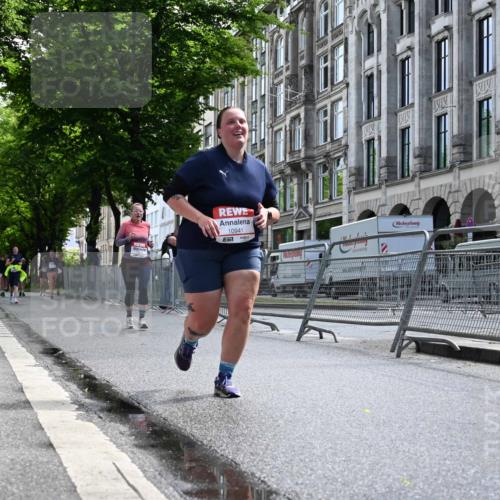 14.06.2026 - REWE Women's Run J. Mangold http://msf.ph/oto/9755448 14.06.2026 10:17:30 Ziel 10456, 10615, 10797, 10807, 10941 meine-sportfotos.de