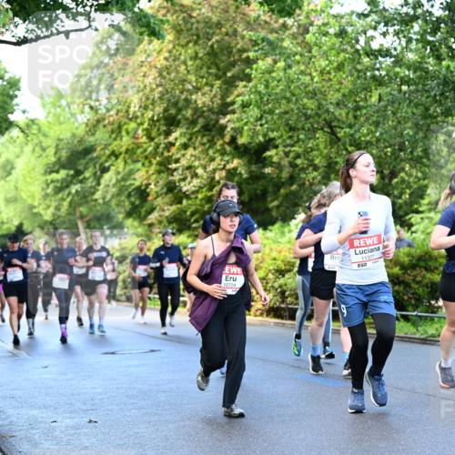 14.06.2026 - REWE Women's Run Dr. Thomas Lammeyer http://msf.ph/oto/9755474 14.06.2026 09:19:01 Laufen 11377, 7, 10724 meine-sportfotos.de