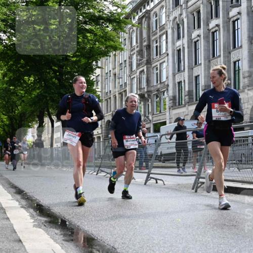 14.06.2026 - REWE Women's Run J. Mangold http://msf.ph/oto/9755504 14.06.2026 10:17:47 Ziel 10157, 10515, 10865, 10866, 11189, 11449 meine-sportfotos.de