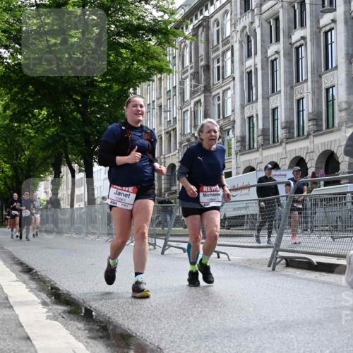 14.06.2026 - REWE Women's Run J. Mangold http://msf.ph/oto/9755508 14.06.2026 10:17:48 Ziel 10157, 10515, 10865, 10866, 11449 meine-sportfotos.de