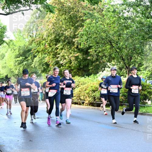 14.06.2026 - REWE Women's Run Dr. Thomas Lammeyer http://msf.ph/oto/9755523 14.06.2026 09:19:04 Laufen 5 meine-sportfotos.de