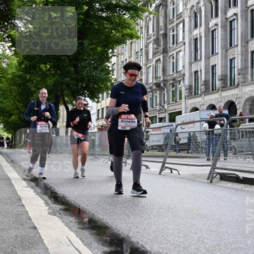 14.06.2026 - REWE Women's Run J. Mangold http://msf.ph/oto/9755527 14.06.2026 10:17:55 Ziel 10141, 10707, 10851, 11314 meine-sportfotos.de