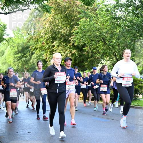 14.06.2026 - REWE Women's Run Dr. Thomas Lammeyer http://msf.ph/oto/9755632 14.06.2026 09:19:11 Laufen 57, 10227, 10719, 10349, 57 meine-sportfotos.de