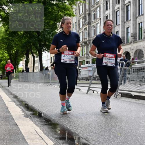 14.06.2026 - REWE Women's Run J. Mangold http://msf.ph/oto/9755639 14.06.2026 10:18:22 Ziel 10506, 11100 meine-sportfotos.de