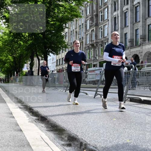 14.06.2026 - REWE Women's Run J. Mangold http://msf.ph/oto/9755692 14.06.2026 10:18:49 Ziel 10354, 11094, 11466 meine-sportfotos.de