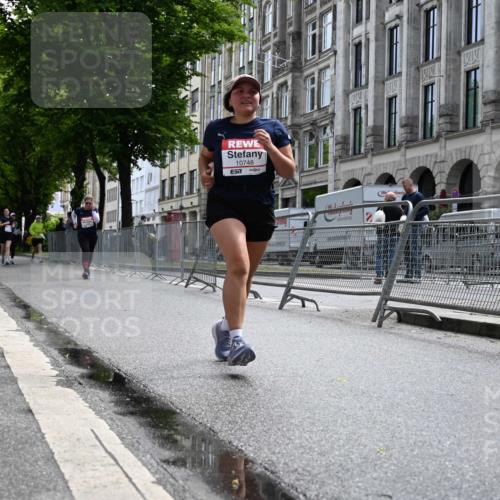 14.06.2026 - REWE Women's Run J. Mangold http://msf.ph/oto/9755773 14.06.2026 10:19:48 Ziel 10748 meine-sportfotos.de