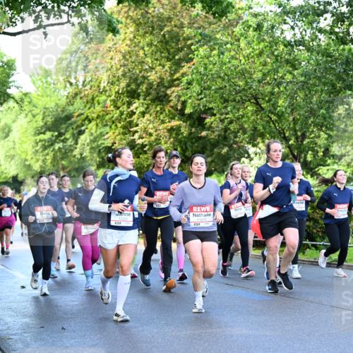 14.06.2026 - REWE Women's Run Dr. Thomas Lammeyer http://msf.ph/oto/9755798 14.06.2026 09:19:23 Laufen 657, 11075, 7 meine-sportfotos.de
