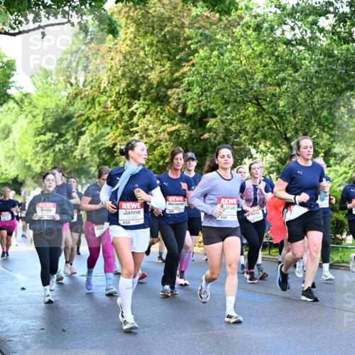 14.06.2026 - REWE Women's Run Dr. Thomas Lammeyer http://msf.ph/oto/9755805 14.06.2026 09:19:24 Laufen 10320, 11015, 7 meine-sportfotos.de