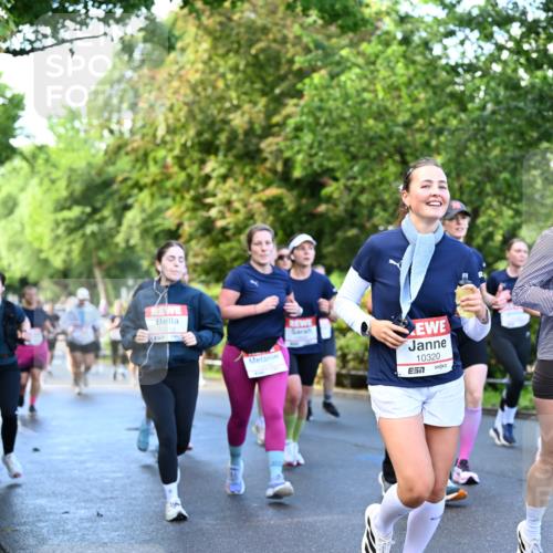 14.06.2026 - REWE Women's Run Dr. Thomas Lammeyer http://msf.ph/oto/9755822 14.06.2026 09:19:25 Laufen 10320, 7, 11075, 7 meine-sportfotos.de