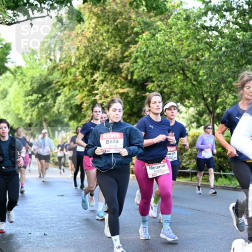 14.06.2026 - REWE Women's Run Dr. Thomas Lammeyer http://msf.ph/oto/9755830 14.06.2026 09:19:26 Laufen 10519, 57, 8, 10076 meine-sportfotos.de