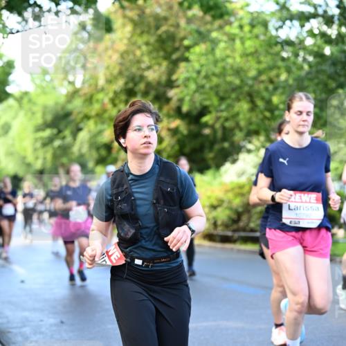 14.06.2026 - REWE Women's Run Dr. Thomas Lammeyer http://msf.ph/oto/9755859 14.06.2026 09:19:28 Laufen 10792 meine-sportfotos.de