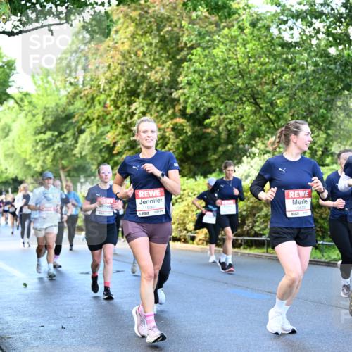 14.06.2026 - REWE Women's Run Dr. Thomas Lammeyer http://msf.ph/oto/9755935 14.06.2026 09:19:33 Laufen 10301, 57, 10602, 10995, 57, 557 meine-sportfotos.de