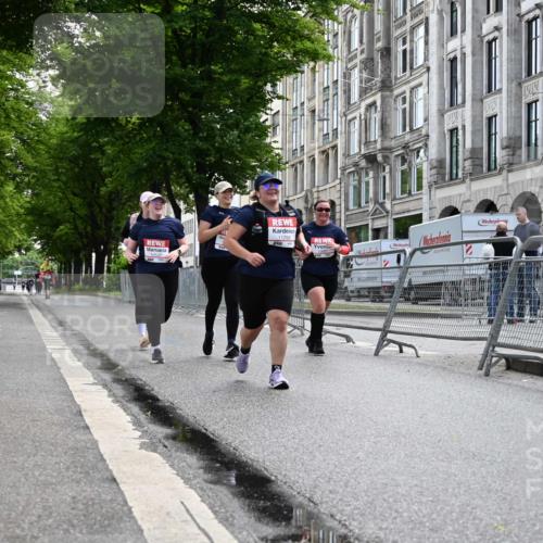 14.06.2026 - REWE Women's Run J. Mangold http://msf.ph/oto/9755968 14.06.2026 10:21:08 Ziel 10174, 10212, 10520, 10607, 10714, 11249, 11256 meine-sportfotos.de