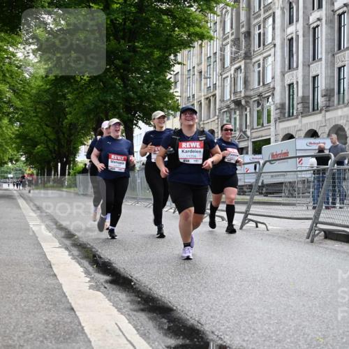 14.06.2026 - REWE Women's Run J. Mangold http://msf.ph/oto/9755974 14.06.2026 10:21:08 Ziel 10174, 10212, 10520, 10607, 10714, 11249, 11256 meine-sportfotos.de