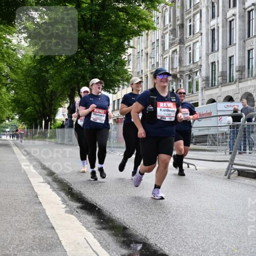 14.06.2026 - REWE Women's Run J. Mangold http://msf.ph/oto/9755979 14.06.2026 10:21:09 Ziel 10174, 10212, 10520, 10607, 10714, 11249, 11256 meine-sportfotos.de