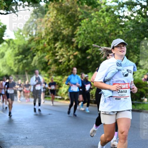 14.06.2026 - REWE Women's Run Dr. Thomas Lammeyer http://msf.ph/oto/9756002 14.06.2026 09:19:38 Laufen 10831 meine-sportfotos.de
