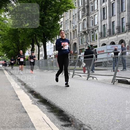 14.06.2026 - REWE Women's Run J. Mangold http://msf.ph/oto/9756016 14.06.2026 10:22:17 Ziel 10305, 10731, 11373 meine-sportfotos.de