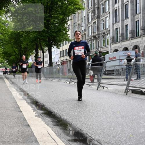 14.06.2026 - REWE Women's Run J. Mangold http://msf.ph/oto/9756020 14.06.2026 10:22:17 Ziel 10305, 10731, 11373 meine-sportfotos.de