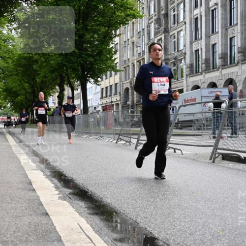 14.06.2026 - REWE Women's Run J. Mangold http://msf.ph/oto/9756024 14.06.2026 10:22:17 Ziel 10305, 10731, 11373 meine-sportfotos.de