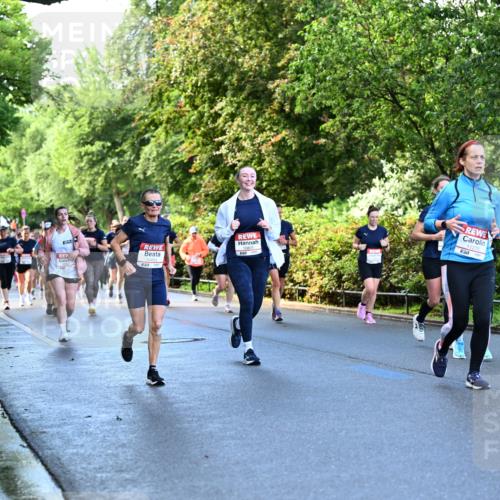 14.06.2026 - REWE Women's Run Dr. Thomas Lammeyer http://msf.ph/oto/9756026 14.06.2026 09:19:40 Laufen 10453 meine-sportfotos.de