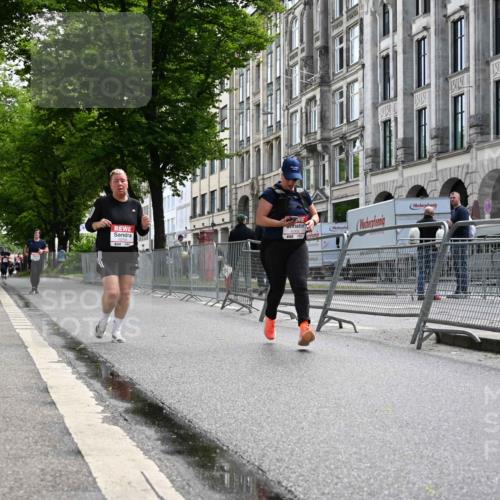 14.06.2026 - REWE Women's Run J. Mangold http://msf.ph/oto/9756034 14.06.2026 10:22:20 Ziel 10305, 10731, 11373 meine-sportfotos.de