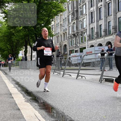 14.06.2026 - REWE Women's Run J. Mangold http://msf.ph/oto/9756043 14.06.2026 10:22:22 Ziel 10305, 10731, 11373 meine-sportfotos.de