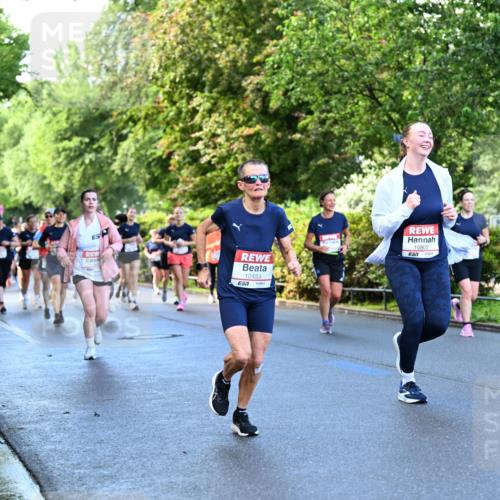 14.06.2026 - REWE Women's Run Dr. Thomas Lammeyer http://msf.ph/oto/9756049 14.06.2026 09:19:41 Laufen 10453, 57, 10805, 11104, 57 meine-sportfotos.de