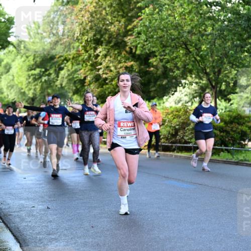 14.06.2026 - REWE Women's Run Dr. Thomas Lammeyer http://msf.ph/oto/9756076 14.06.2026 09:19:43 Laufen 10665 meine-sportfotos.de