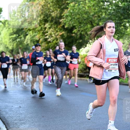 14.06.2026 - REWE Women's Run Dr. Thomas Lammeyer http://msf.ph/oto/9756093 14.06.2026 09:19:44 Laufen 10665 meine-sportfotos.de