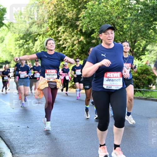 14.06.2026 - REWE Women's Run Dr. Thomas Lammeyer http://msf.ph/oto/9756155 14.06.2026 09:19:49 Laufen 11250, 10113, 11027, 11045 meine-sportfotos.de