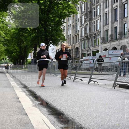 14.06.2026 - REWE Women's Run J. Mangold http://msf.ph/oto/9756216 14.06.2026 10:23:40 Ziel 10311, 10401, 10403, 10759 meine-sportfotos.de