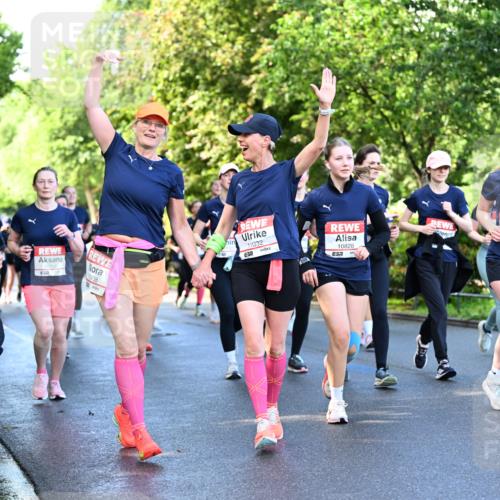 14.06.2026 - REWE Women's Run Dr. Thomas Lammeyer http://msf.ph/oto/9756231 14.06.2026 09:19:55 Laufen 11412, 7, 10938, 11032, 10828, 10966, 7 meine-sportfotos.de