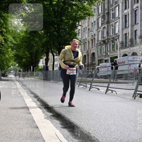 14.06.2026 - REWE Women's Run J. Mangold http://msf.ph/oto/9756252 14.06.2026 10:24:04 Ziel 10964 meine-sportfotos.de