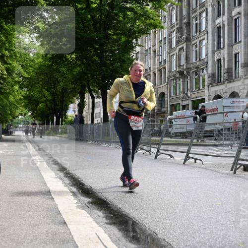 14.06.2026 - REWE Women's Run J. Mangold http://msf.ph/oto/9756254 14.06.2026 10:24:04 Ziel 10964 meine-sportfotos.de