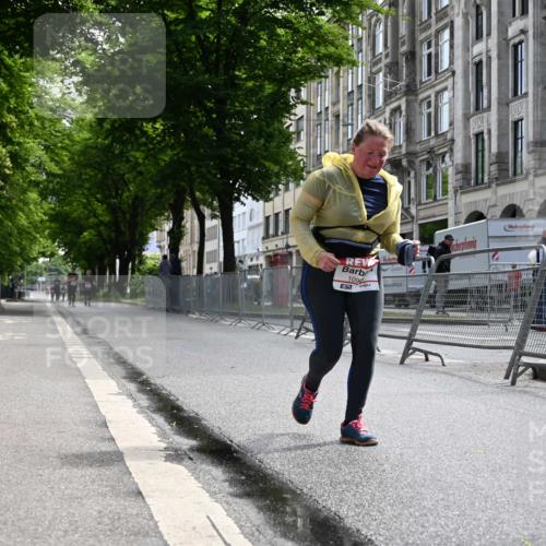 14.06.2026 - REWE Women's Run J. Mangold http://msf.ph/oto/9756259 14.06.2026 10:24:05 Ziel 10964 meine-sportfotos.de